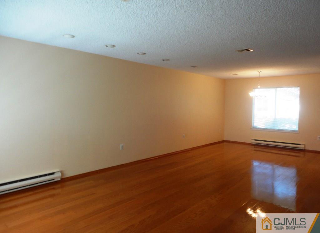 804 B Pompton Road Monroe Township, NJ 08831 - Photo 5 of 18 Gallery Image 5