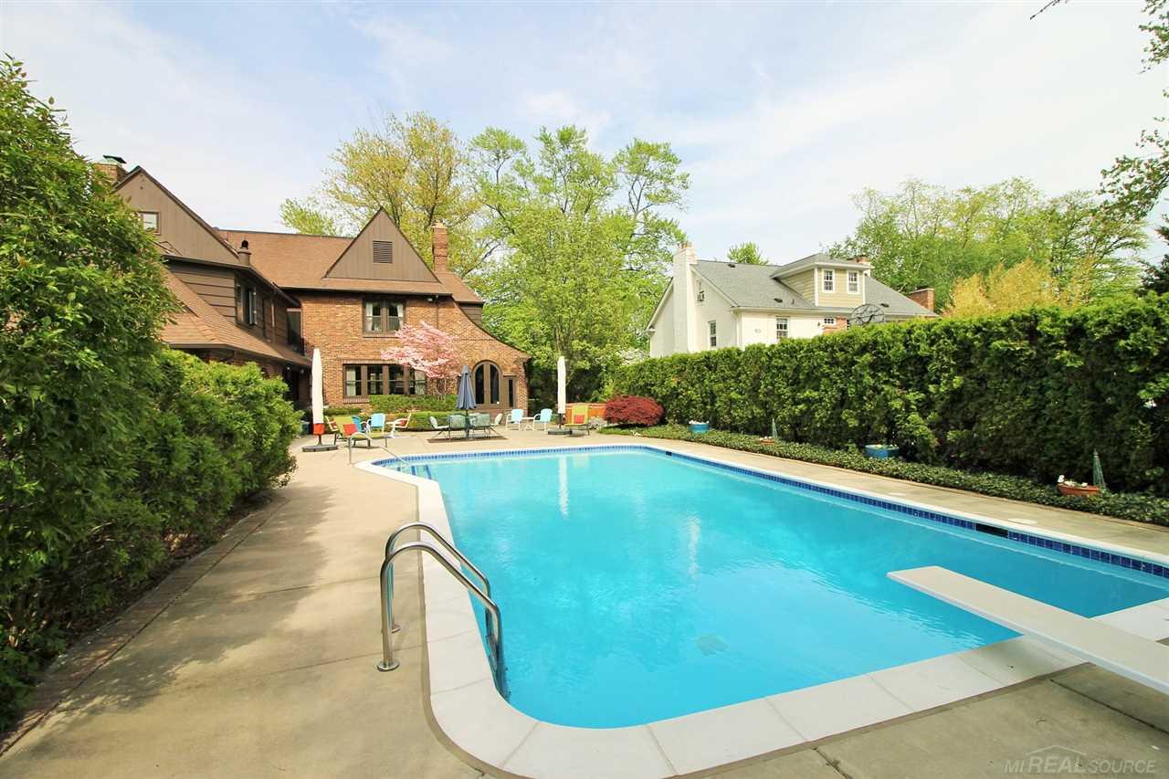 865 Trombley Road Grosse Pointe, MI 48230 - Photo 92 of 99 31348226-91.JPG
