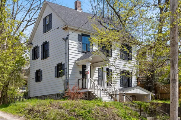 $649,000 | 418 St Paul Street, Burlington, VT 05401