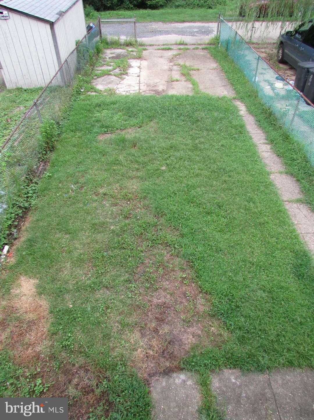 706 Seawall Road Essex, MD 21221 - Photo 26 of 30 Backyard