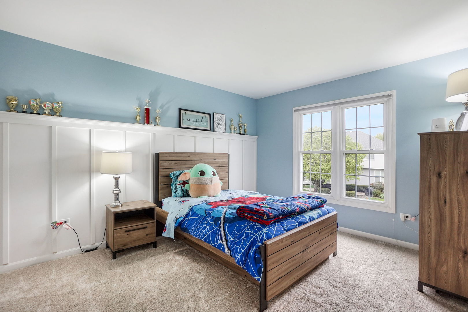 4775 Snapjack Circle Naperville, IL 60564 - Photo 34 of 55 a bed sitting in a bedroom next to a window