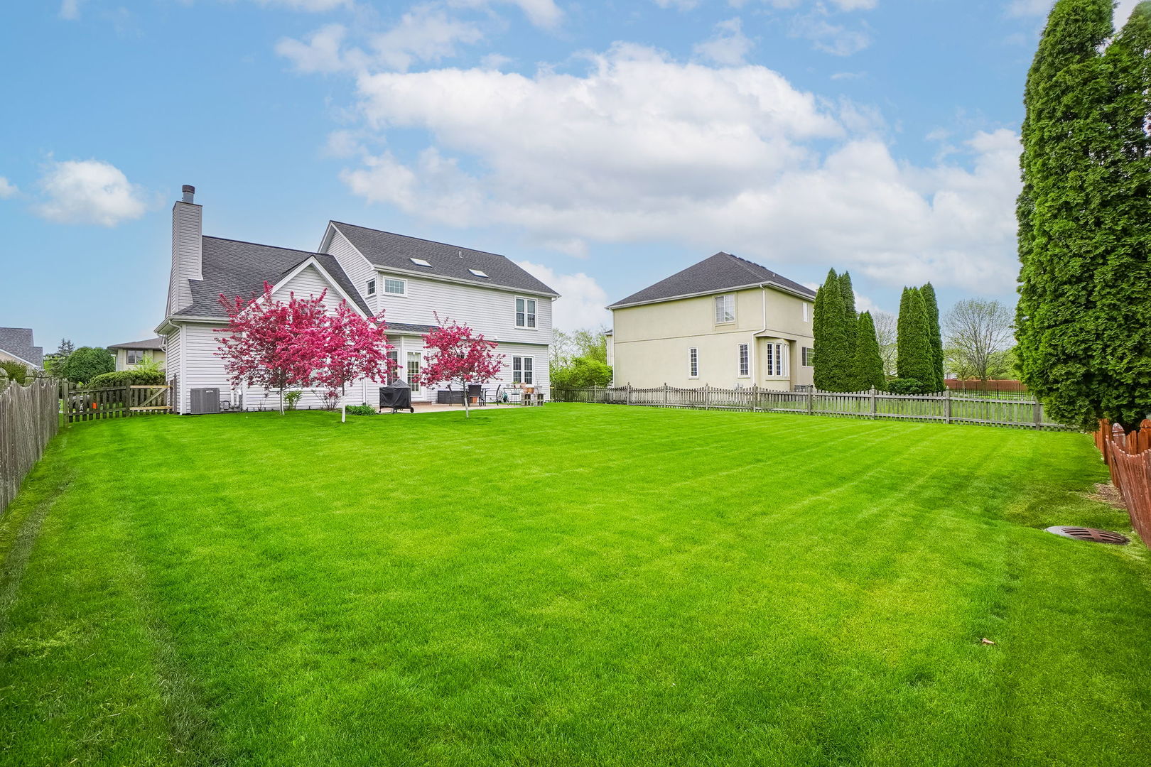 4775 Snapjack Circle Naperville, IL 60564 - Photo 50 of 55 a view of a house with a yard and garden