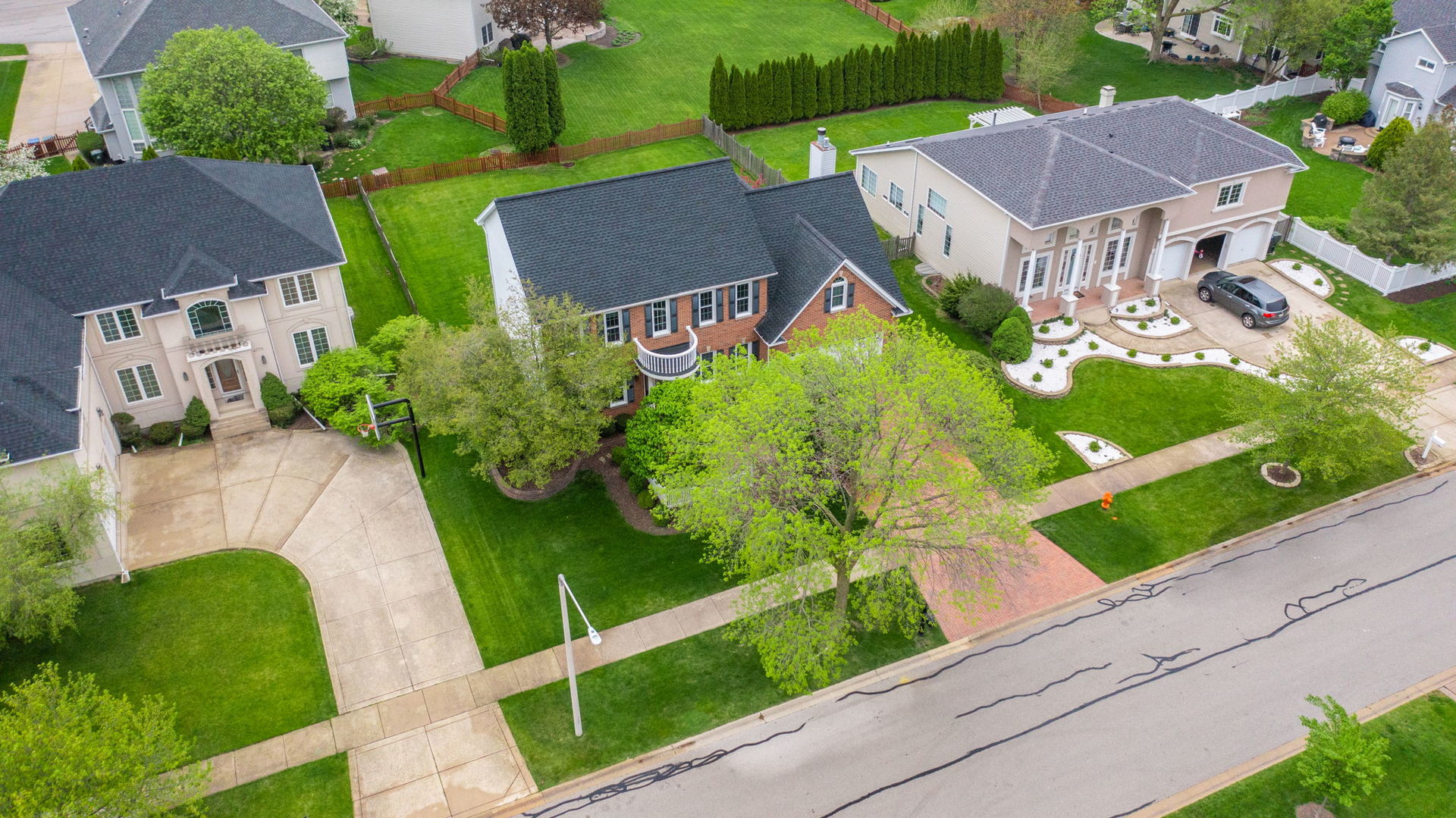 4775 Snapjack Circle Naperville, IL 60564 - Photo 53 of 55 an aerial view of a house