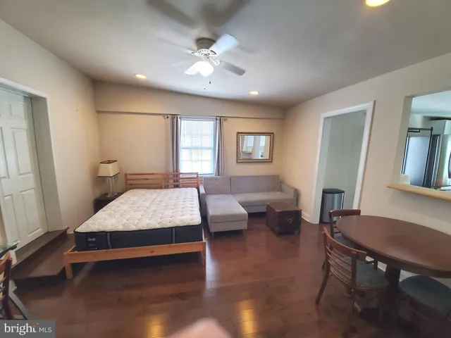 $1,750 | 600 South Washington Street, Alexandria, VA 22314