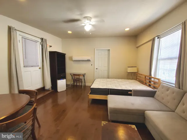 $1,750 | 600 South Washington Street, Alexandria, VA 22314