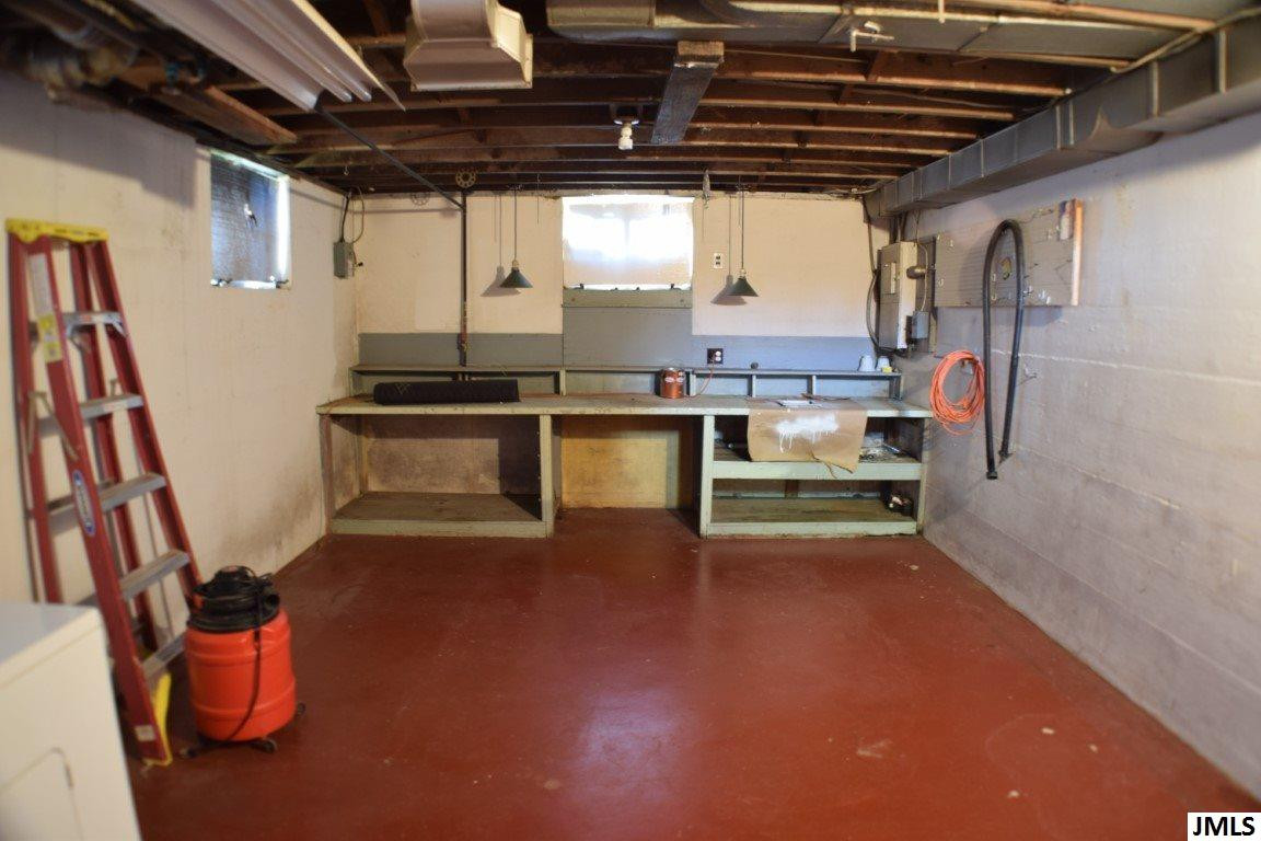 3508 Harding Road Jackson, MI 49203 - Photo 13 of 22 Photo 13