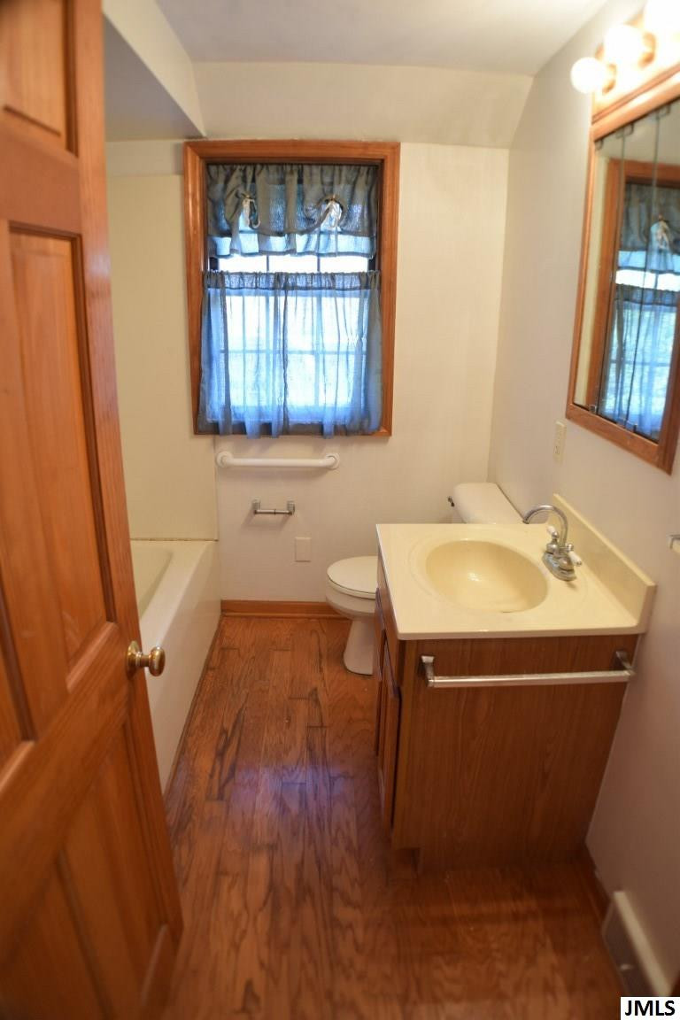 3508 Harding Road Jackson, MI 49203 - Photo 10 of 22 Photo 10