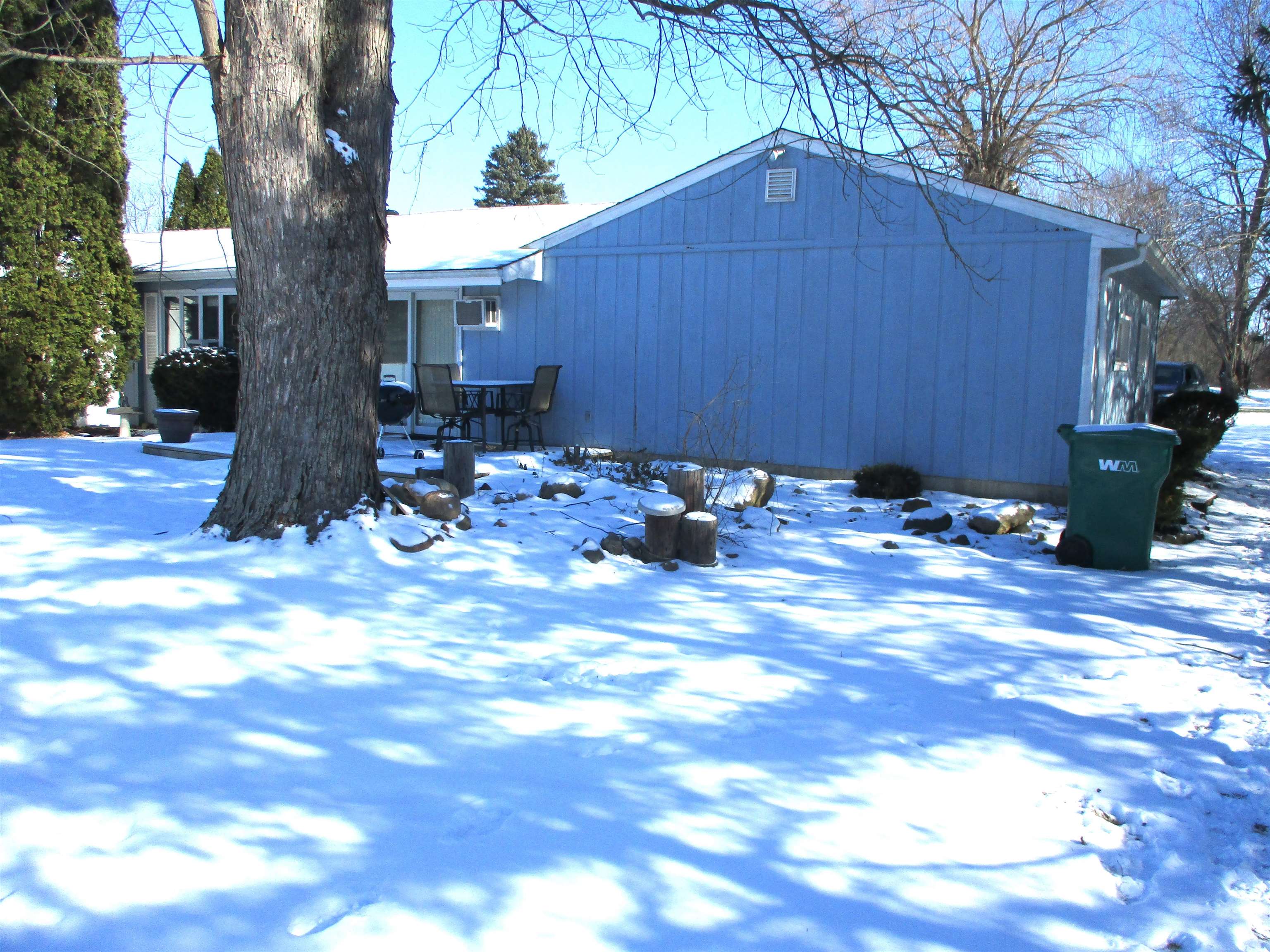 4662 Brown Road Durand, MI 48429 - Photo 33 of 37 50165369-287529e6-4ce9-4fd5-bf08-5af1b0c0de00.JPG