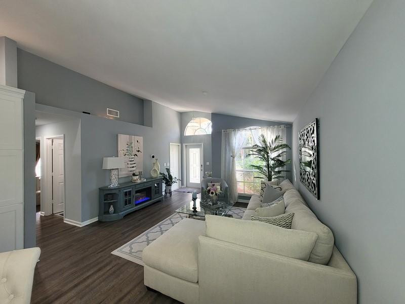 1904 Barnstable Road Wellington, FL 33414 - Photo 3 of 77 Photo 3