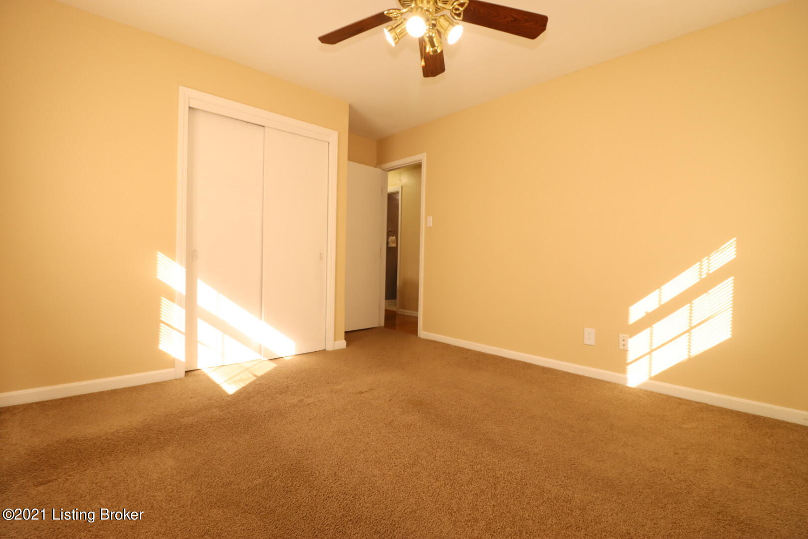 3422 Olive Road Louisville, KY 40219 - Photo 25 of 28 IMG_2461