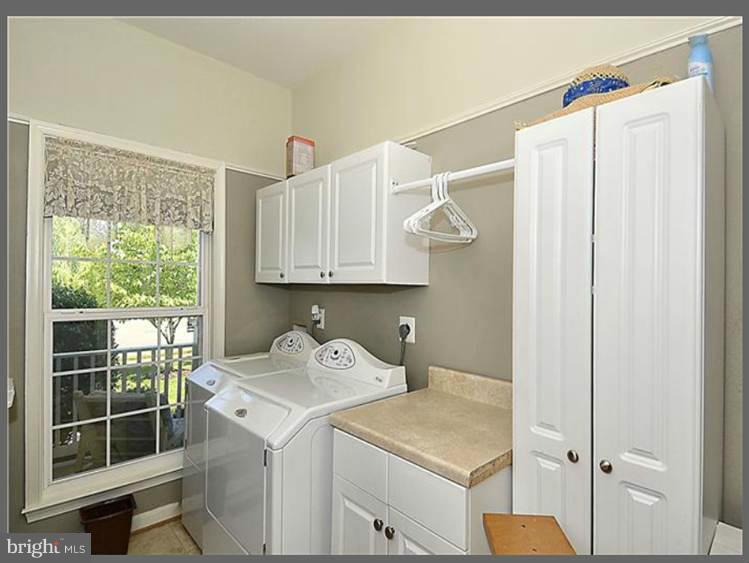 813 Rayquick Road Warrenton, VA 20186 - Photo 16 of 22 Interior (General)