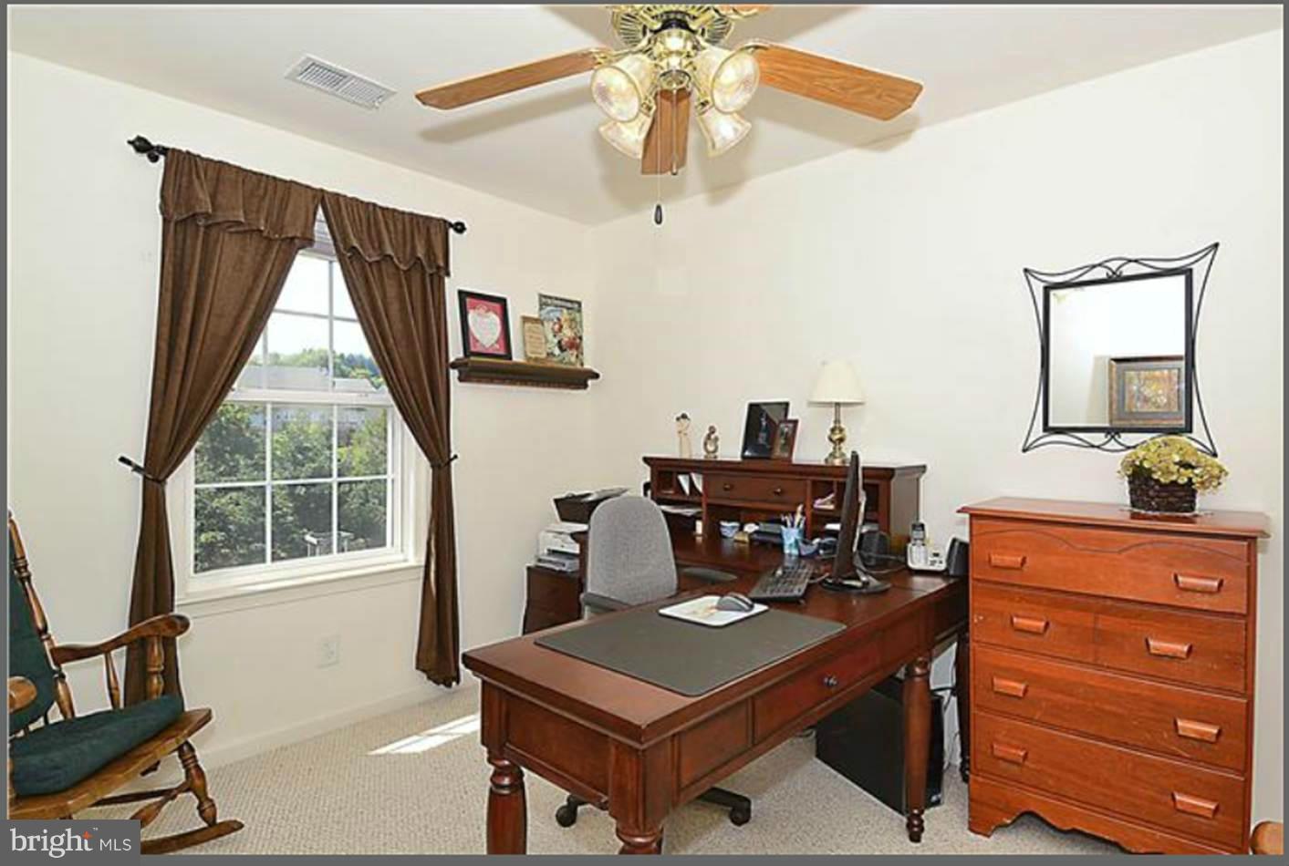 813 Rayquick Road Warrenton, VA 20186 - Photo 20 of 22 Bedroom