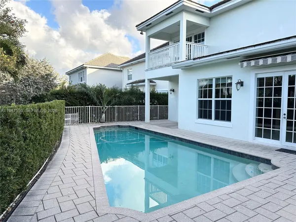 $5,950 | 1317 Southwest 23rd Street, Fort Lauderdale, FL 33315