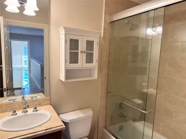 $5,950 | 1317 Southwest 23rd Street, Fort Lauderdale, FL 33315