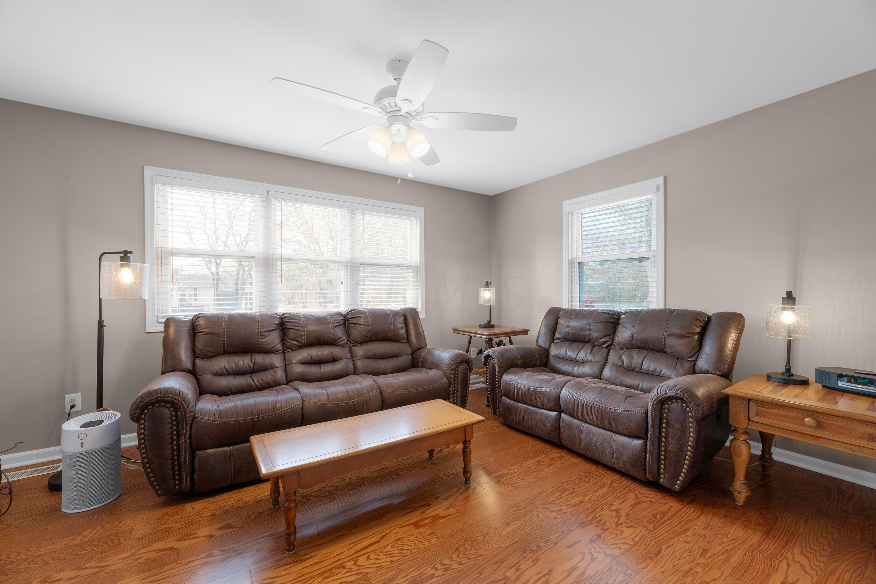 5327 Columbia Road Southwest Pataskala, OH 43062 - Photo 46 of 49 MAR_3542