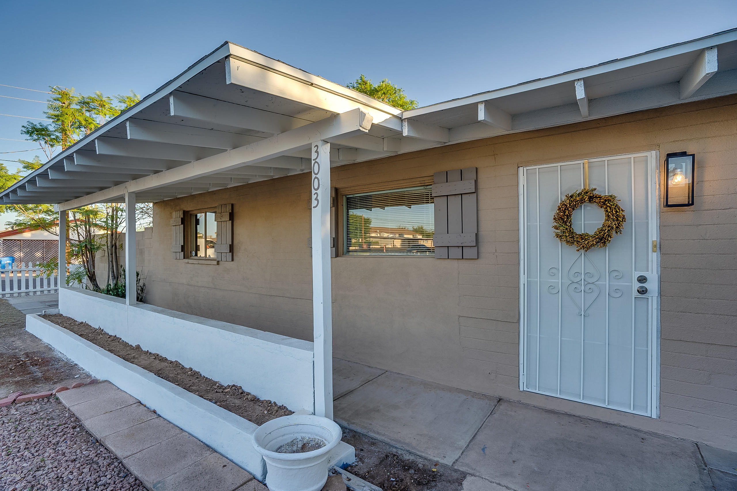 3003 West Bethany Home Road Phoenix, AZ 85017 - Photo 1 of 30 Covered Entry