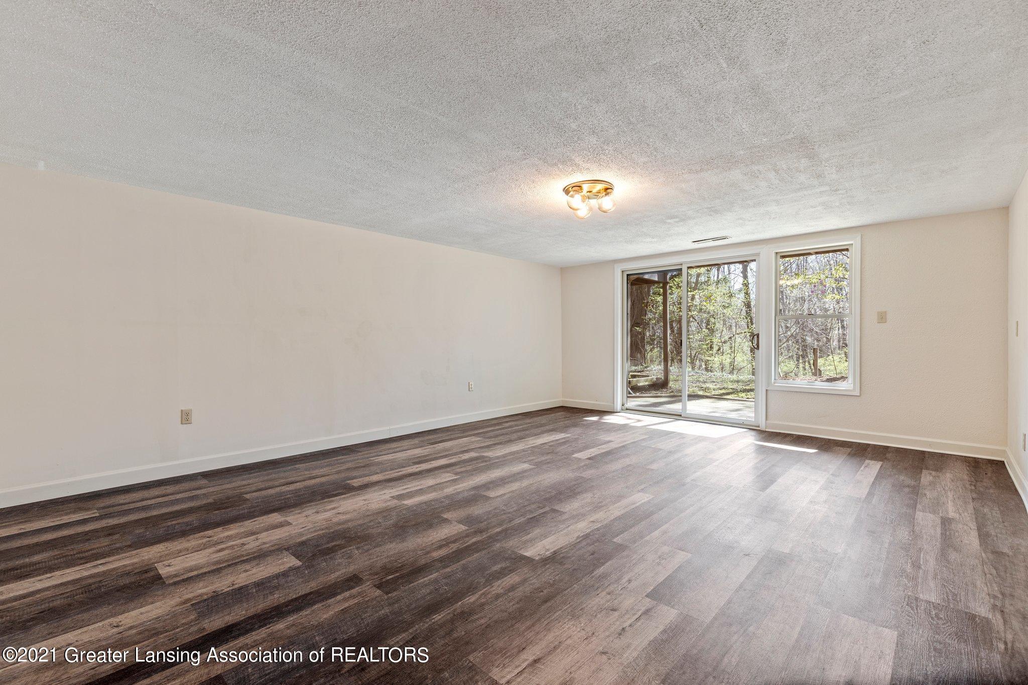 2067 Hamilton Road Okemos, MI 48864 - Photo 28 of 34 28-web-or-mls-1P6A1195