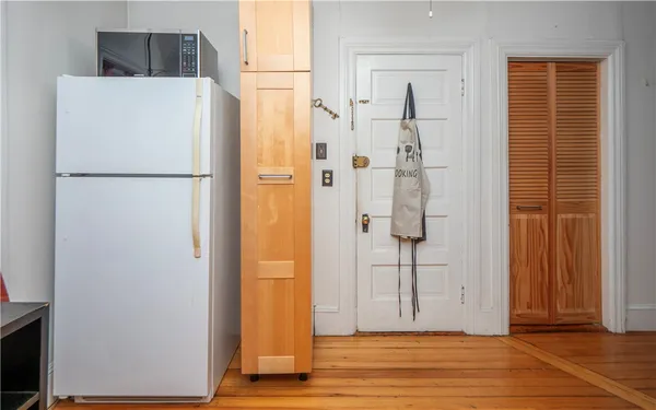 $2,400 | 12 Belair Avenue, Unit 3, Providence, RI 02906