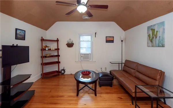 $2,400 | 12 Belair Avenue, Unit 3, Providence, RI 02906