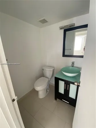 $1,850 | 1800 Sans Souci Boulevard, Unit 315, North Miami, FL 33181