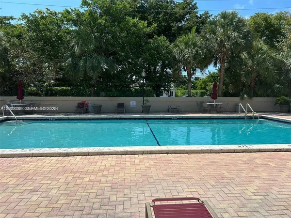 $1,850 | 1800 Sans Souci Boulevard, Unit 315, North Miami, FL 33181