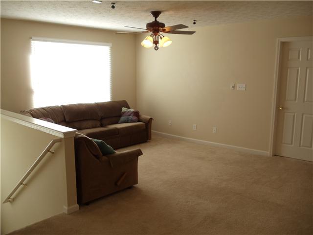 1352 Fall Ridge Drive Brownsburg, IN 46112 - Photo 12 of 18