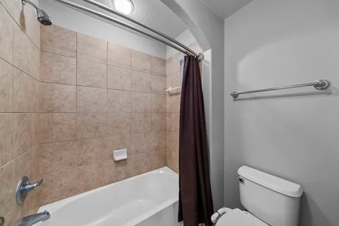 $1,089,000 | 108 Whitley Drive, Austin, TX 78738