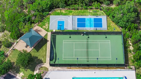 $1,089,000 | 108 Whitley Drive, Austin, TX 78738