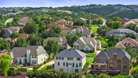 $1,089,000 | 108 Whitley Drive, Austin, TX 78738
