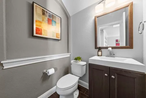 $1,089,000 | 108 Whitley Drive, Austin, TX 78738