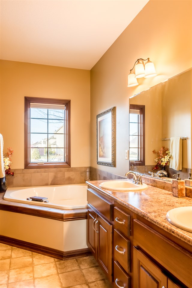 15017 Waterbrook Road Fort Wayne, IN 46814 - Photo 34 of 36 Gallery Image 34