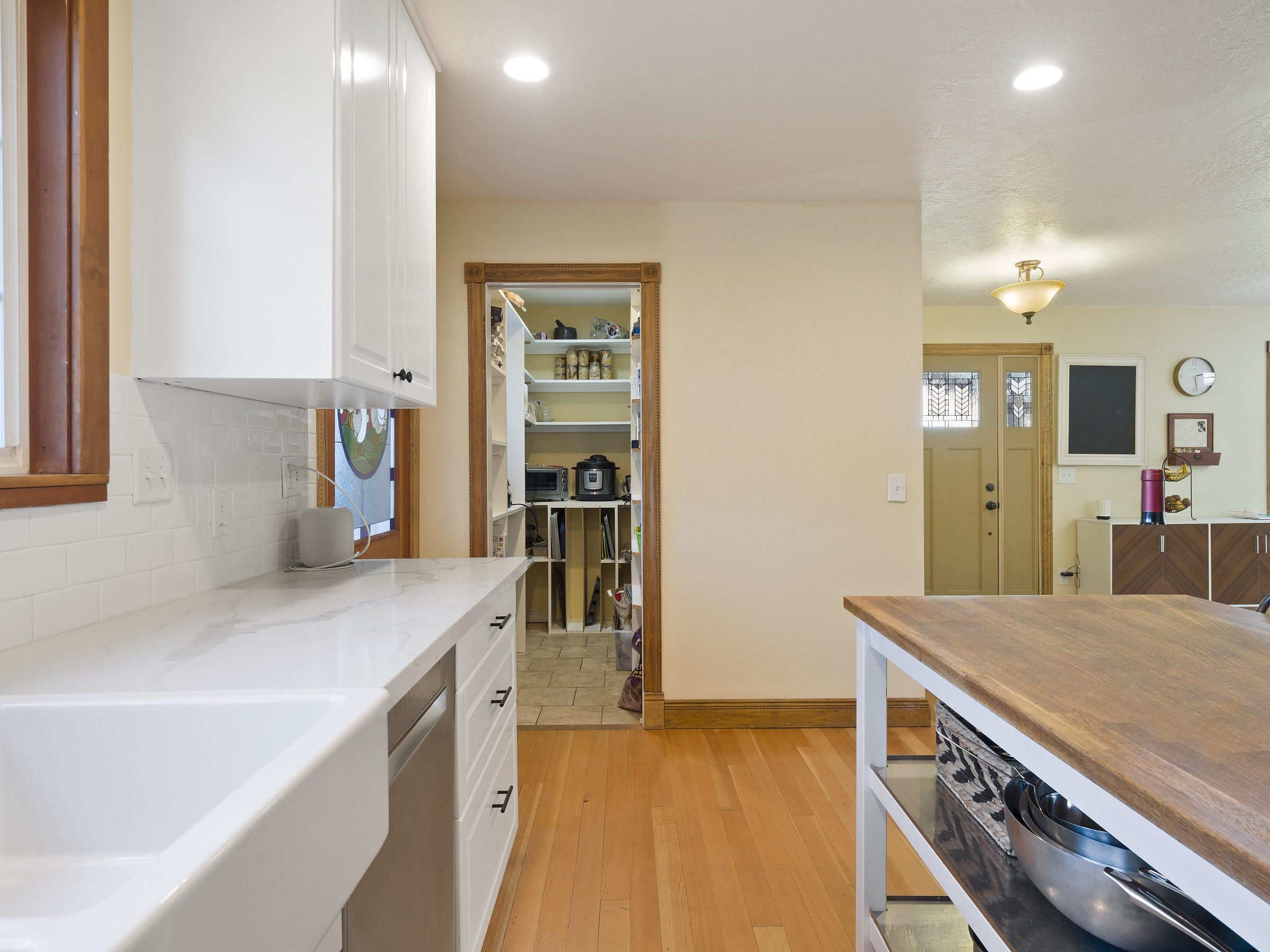9500 South Prairie Road Tillamook, OR 97141 - Photo 16 of 48 Kitchen