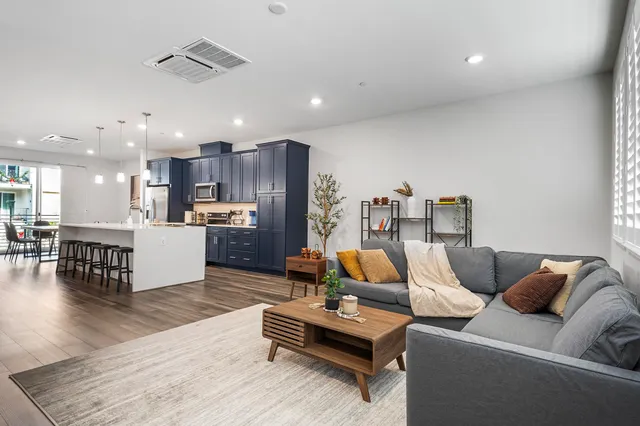 $1,088,000 | 538 Martin Mariner Avenue, Alameda, CA 94501