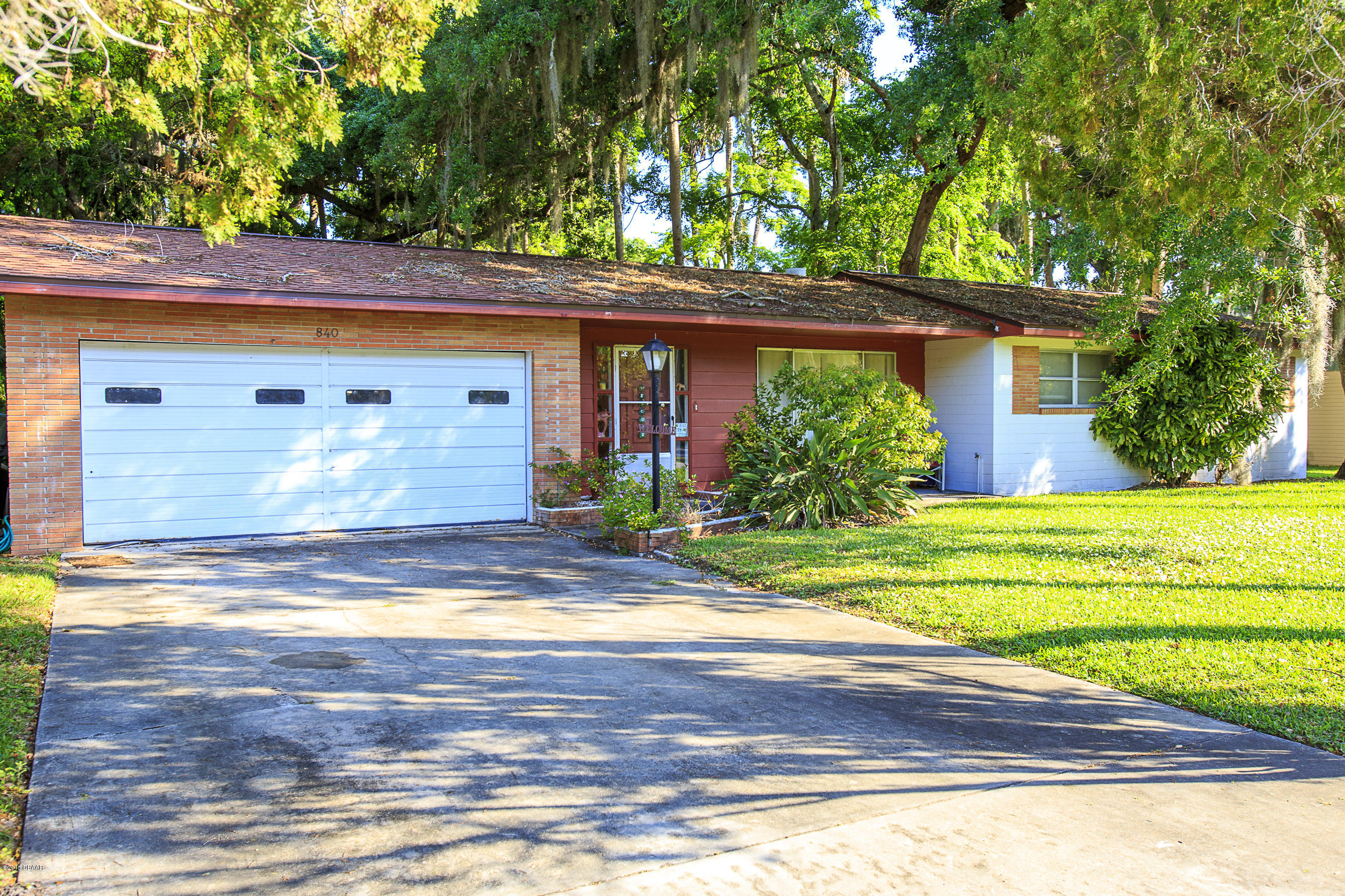 840 Pineapple Road South Daytona, FL 32119 - Photo 1 of 11 840 pineapple Rd South Daytona 0058.jpg