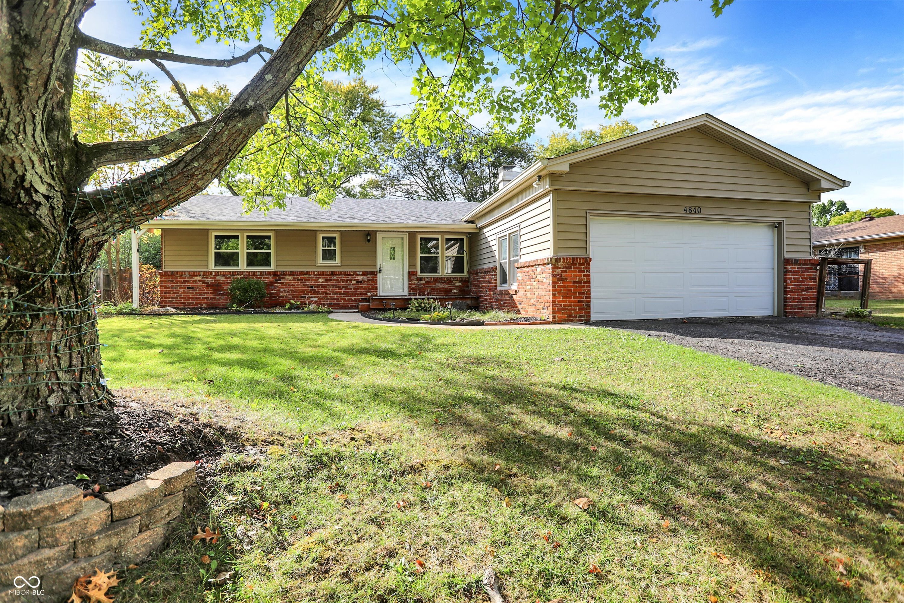 4840 Alameda Road Indianapolis, IN 46228 - Photo 2 of 49 Gallery Image 2
