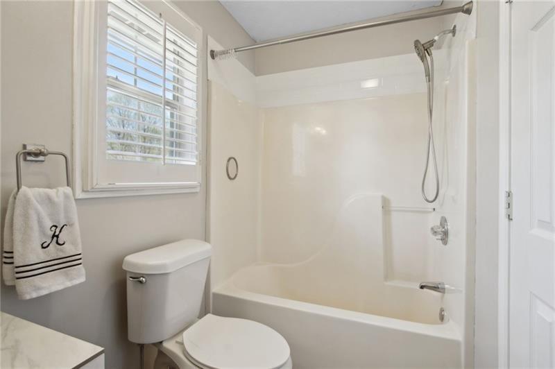 6604 Windbrook Way Flowery Branch, GA 30542 - Photo 39 of 64