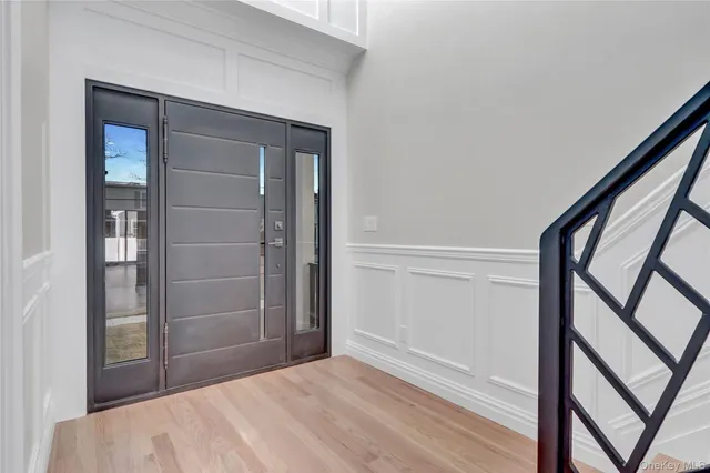 $1,350,000 | 124 Mckinley Avenue, North Bellmore, NY 11710