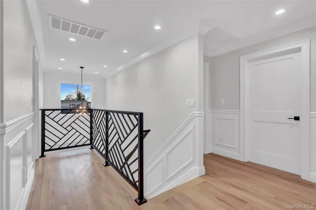 $1,350,000 | 124 Mckinley Avenue, North Bellmore, NY 11710