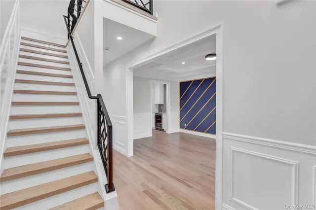 $1,350,000 | 124 Mckinley Avenue, North Bellmore, NY 11710