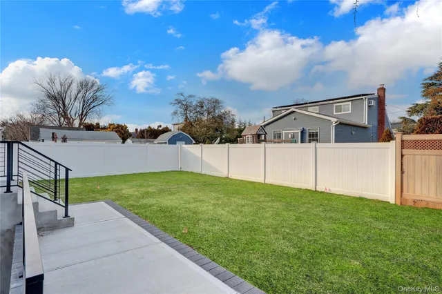 $1,350,000 | 124 Mckinley Avenue, North Bellmore, NY 11710