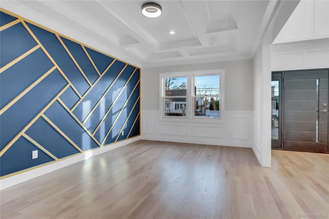 $1,350,000 | 124 Mckinley Avenue, North Bellmore, NY 11710