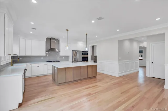 $1,350,000 | 124 Mckinley Avenue, North Bellmore, NY 11710