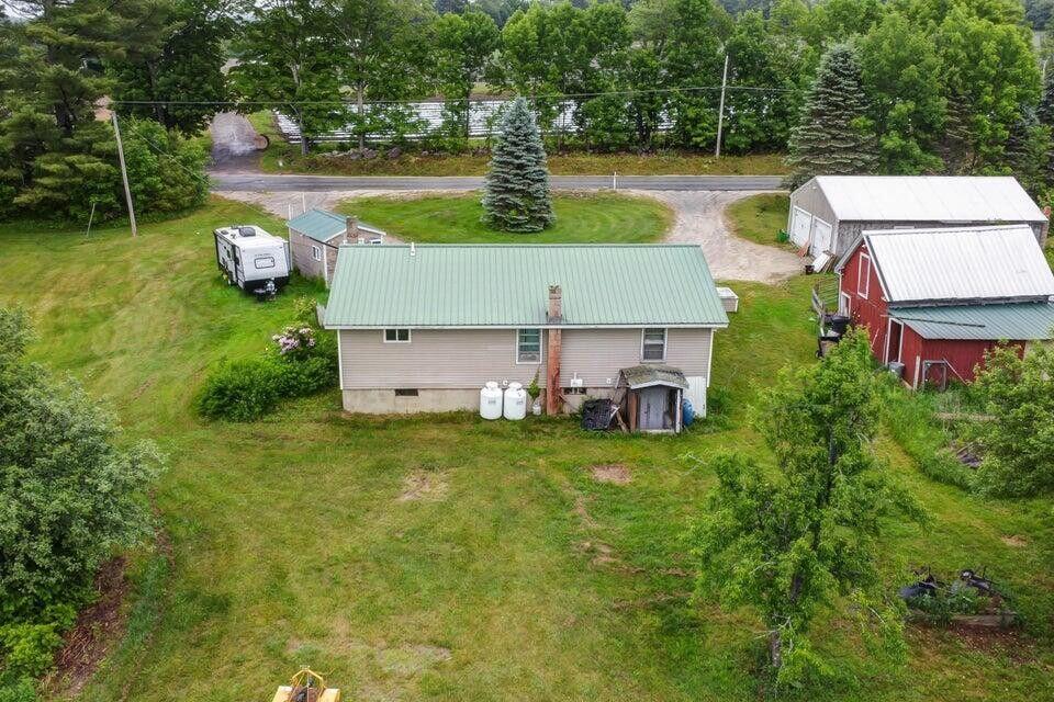 37 Quaker Ridge Road Casco, ME 04015 - Photo 29 of 51 20250807184523279241000000-o