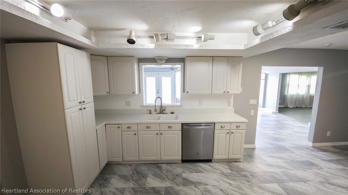 370 Sheppard Road Northwest Lake Placid, FL 33852 - Photo 11 of 32 Gallery Image 11