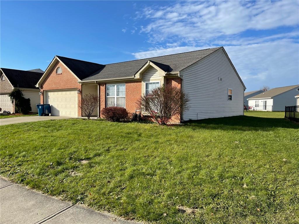 5720 Decatur Ridge Drive Indianapolis, IN 46221 - Photo 3 of 15 Gallery Image 3