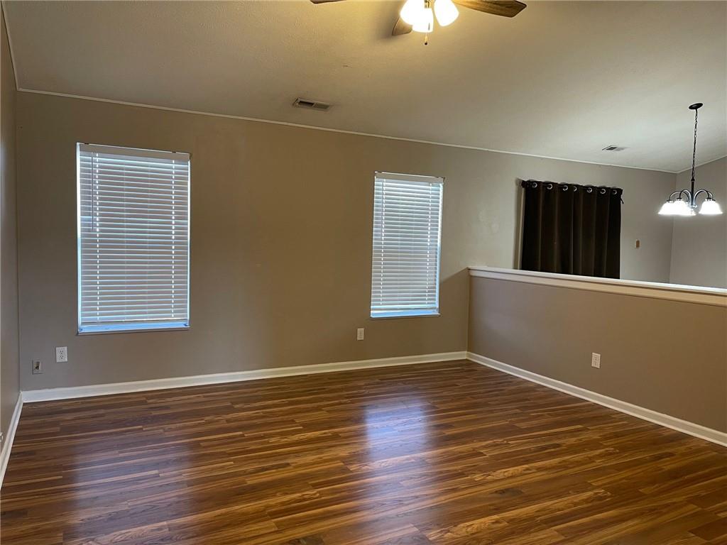 5720 Decatur Ridge Drive Indianapolis, IN 46221 - Photo 4 of 15 Gallery Image 4