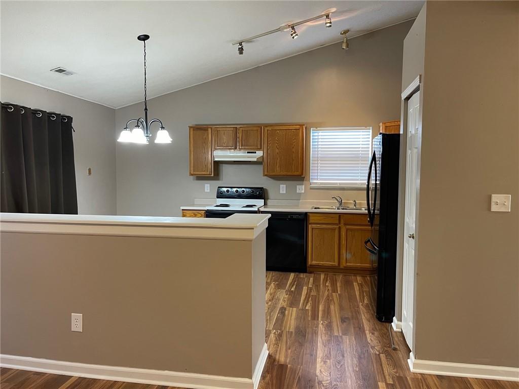 5720 Decatur Ridge Drive Indianapolis, IN 46221 - Photo 6 of 15 Gallery Image 6