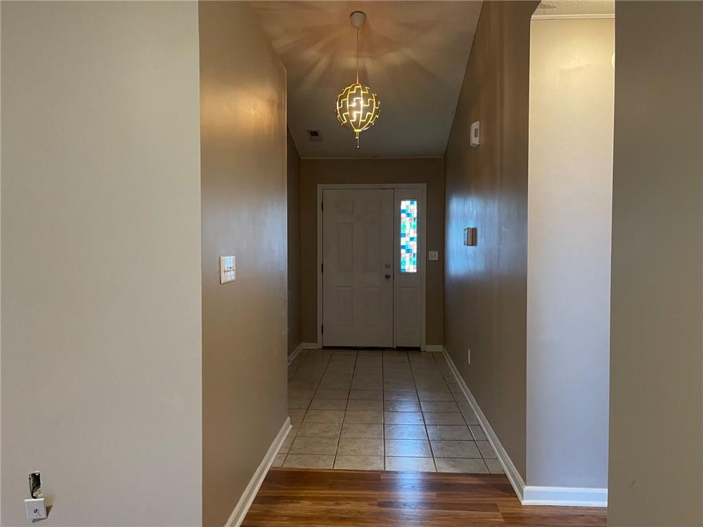 5720 Decatur Ridge Drive Indianapolis, IN 46221 - Photo 8 of 15 Gallery Image 8