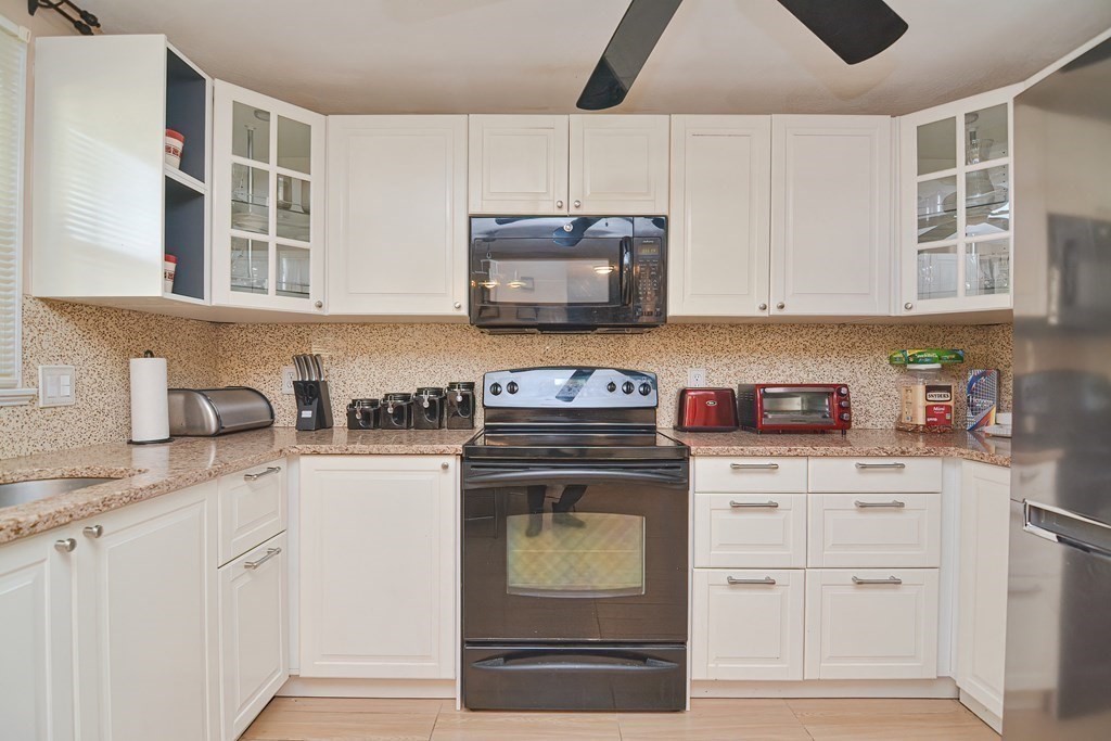 15 Bow Ridge Road Lynn, MA 01904 - Photo 5 of 35 Gallery Image 5