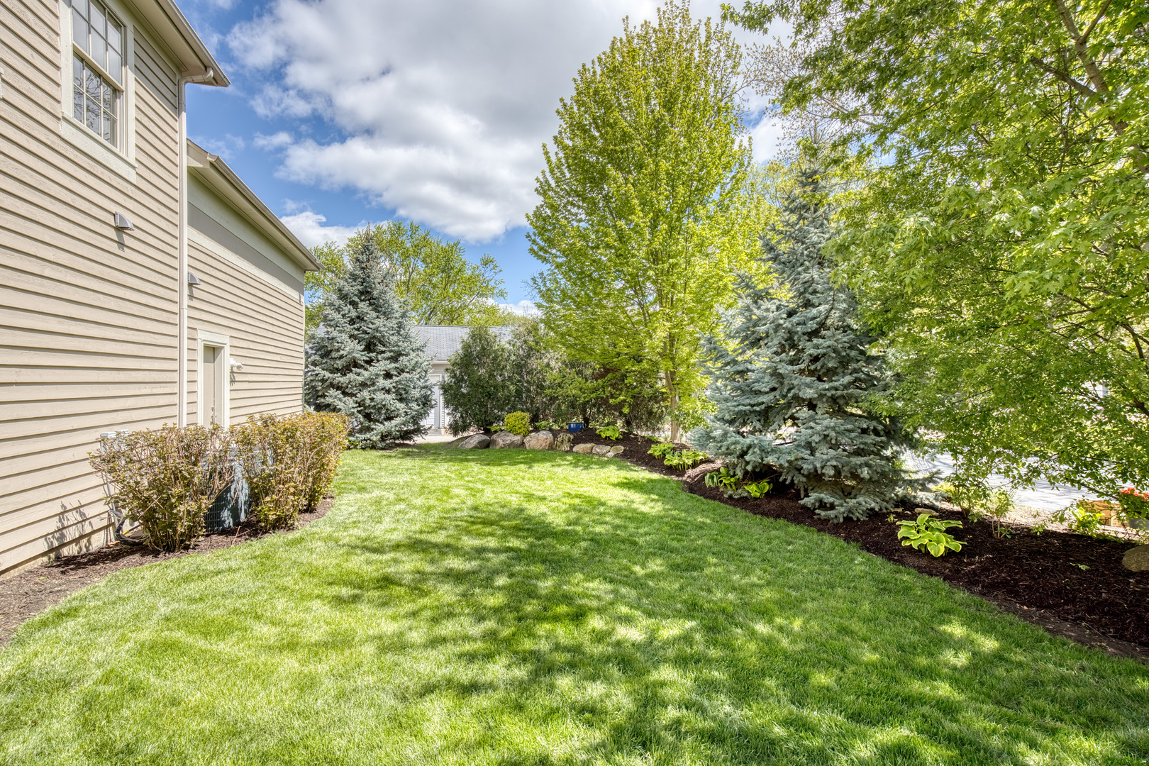 119 West Roslyn Road Barrington, IL 60010 - Photo 56 of 65